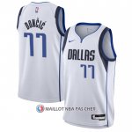Maillot Enfant Dallas Mavericks Luka Doncic NO 77 Association 2021 Blanc