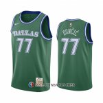 Maillot Dallas Mavericks Luka Doncic NO 77 Mitchell & Ness 2018-19 Vert