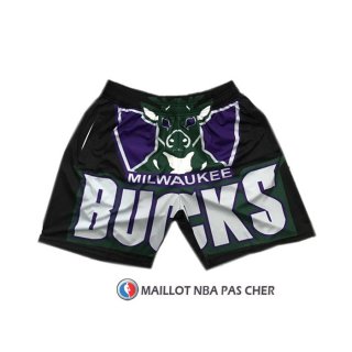 Short Milwaukee Bucks Mitchell & Ness Big Face Vert